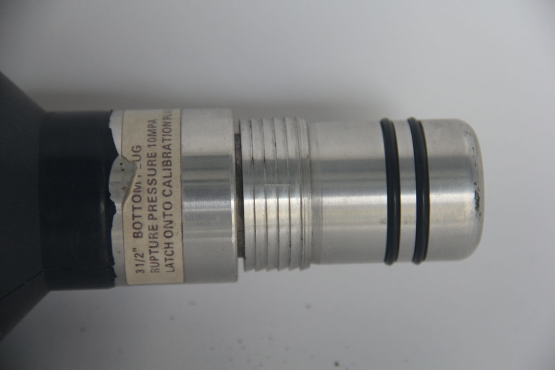 4 1/2 PDC Pengeboran Plastik Auto Lock Cement Plug untuk Oil&Gas Well Aman Cementing