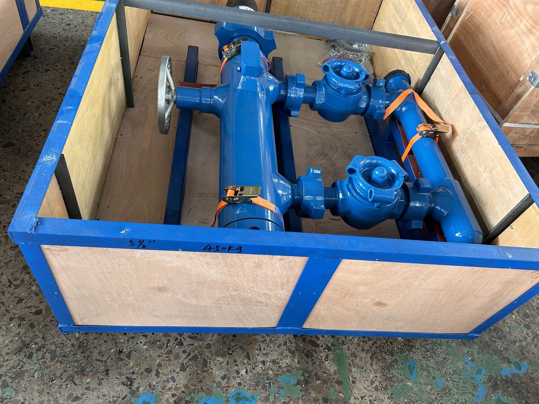 13-3/8' API Casing LTC BTC Buckle terhubung 35Mpa Tekanan Kerja 54Mpa Tekanan Uji Double Plug Cementing Head