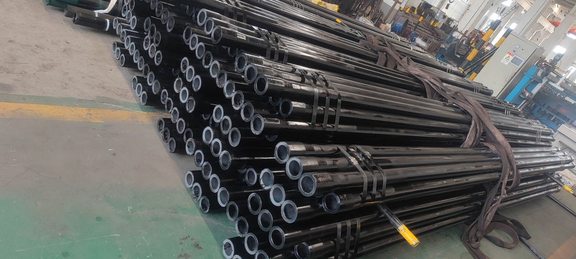 API 5CT Casing and Tubing Pipe untuk sumur dangkal, menengah, dan dalam dengan beberapa pilihan kelas